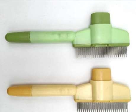 Self Cleaning Rake Comb image